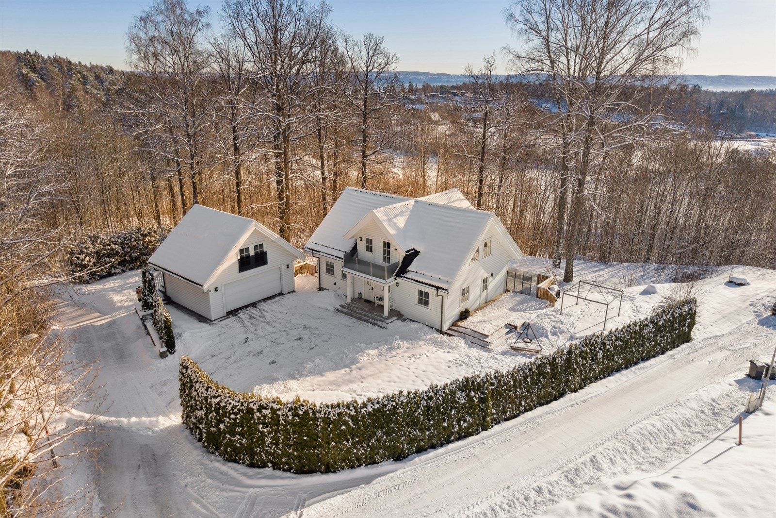 Skjermet beliggenhet i naturskjønne omgivelser Galleribilde