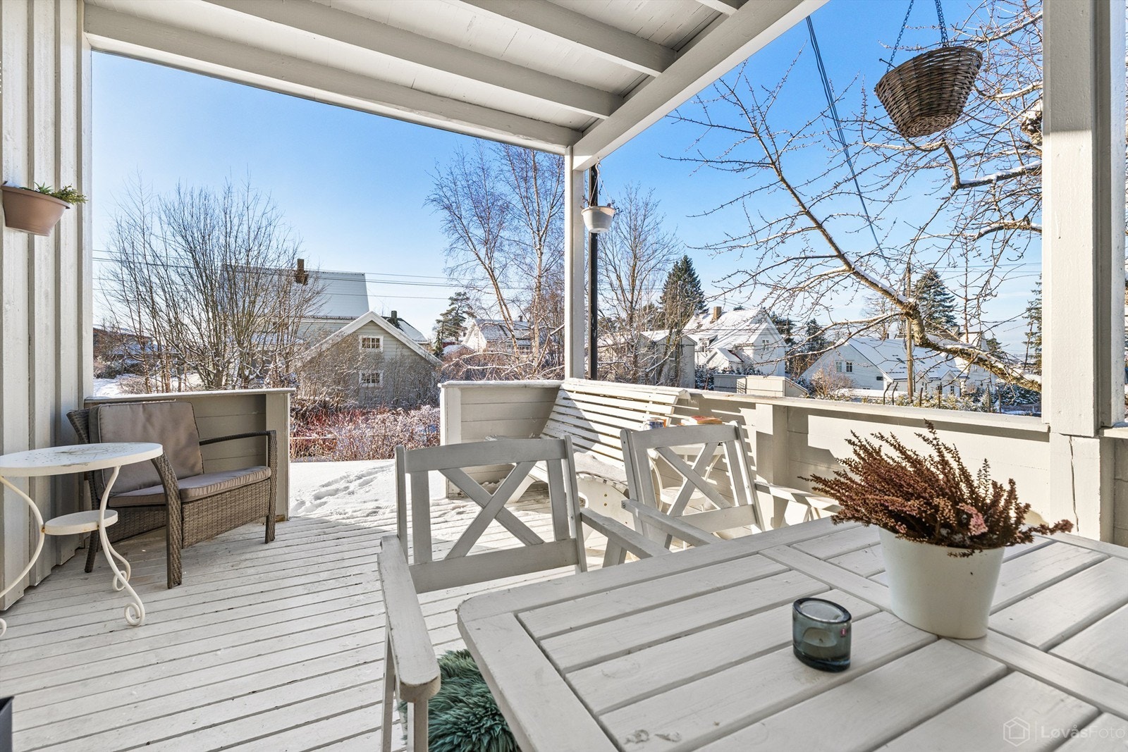 Adkomst fra terrassen til hagen Galleribilde