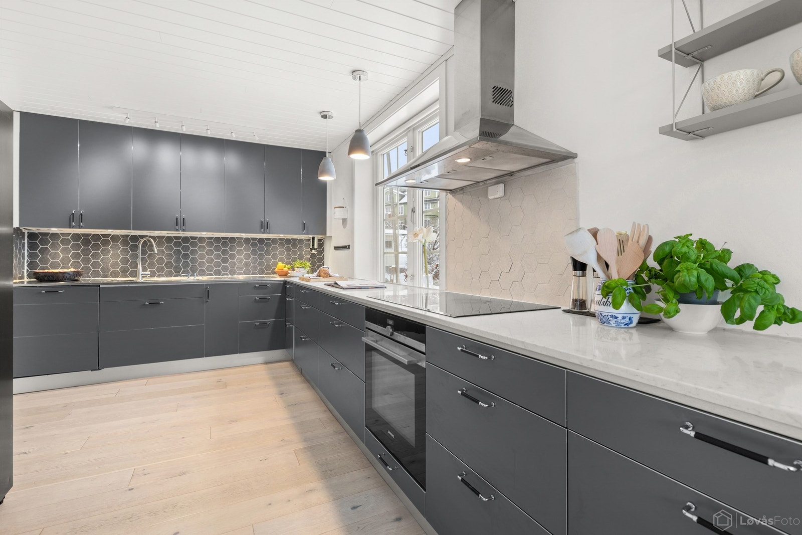 I 2018 ble det montert ny kjøkkeninnredning fra Drømmekjøkkenet Galleribilde