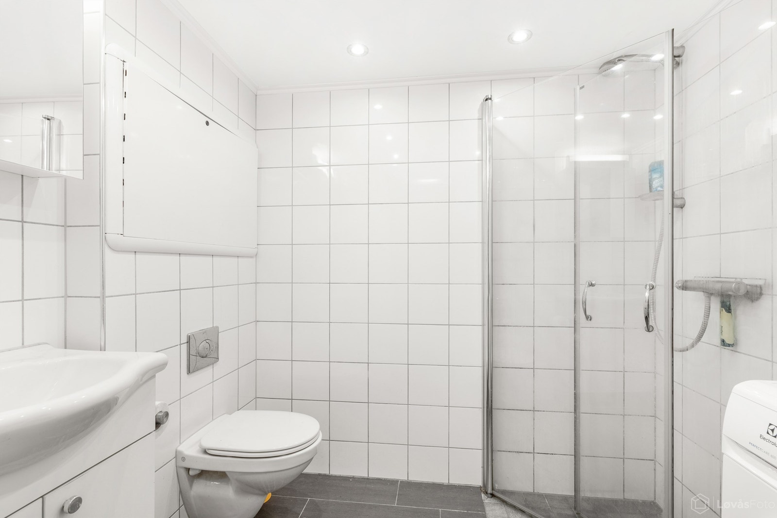 Bad som ble bygget nytt i 2012. Opplegg for vaskemaskin Galleribilde