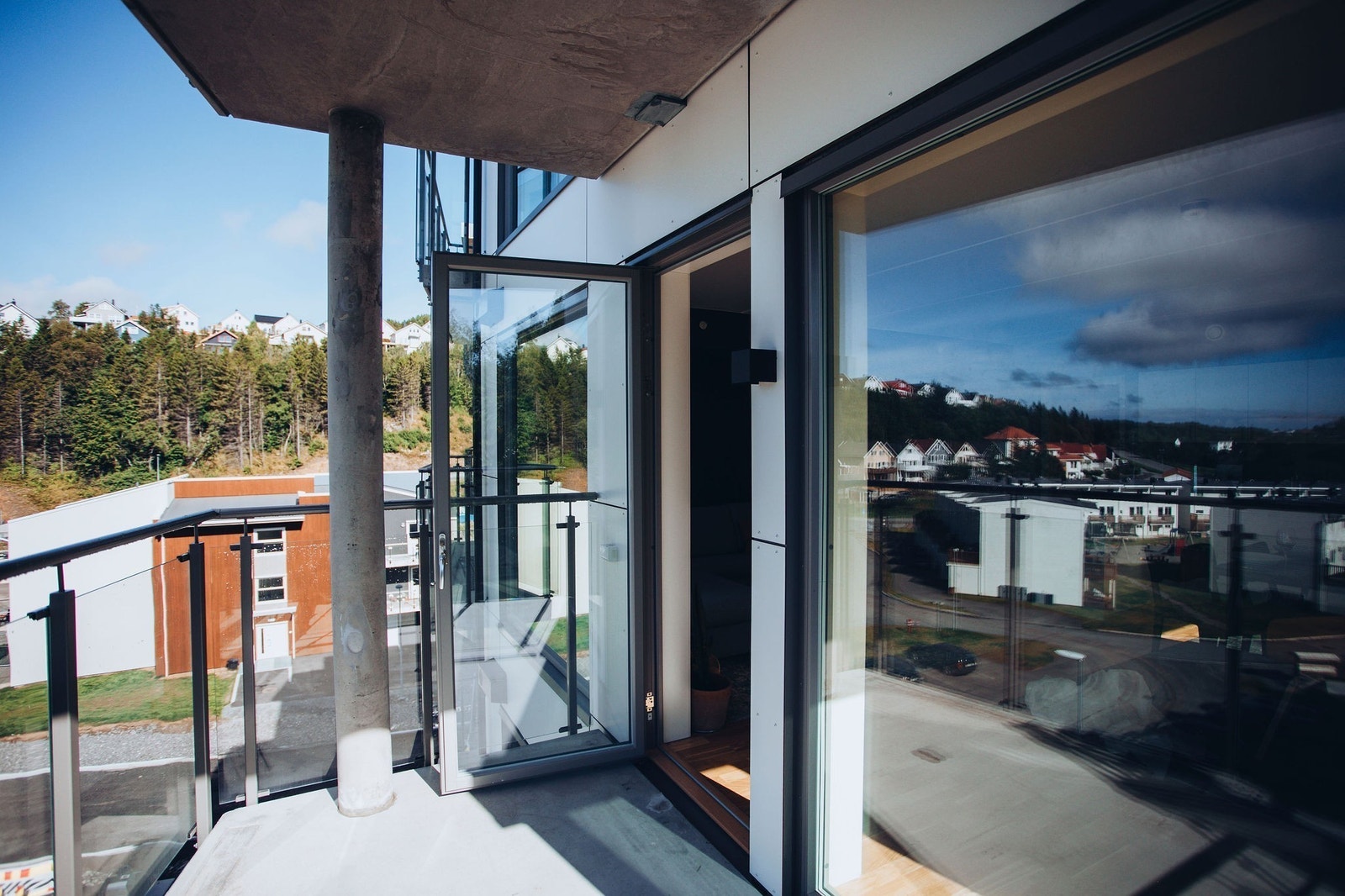 Utsikt fra balkongen Galleribilde