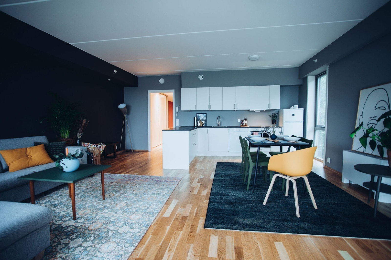 Stue og kjøkken Galleribilde