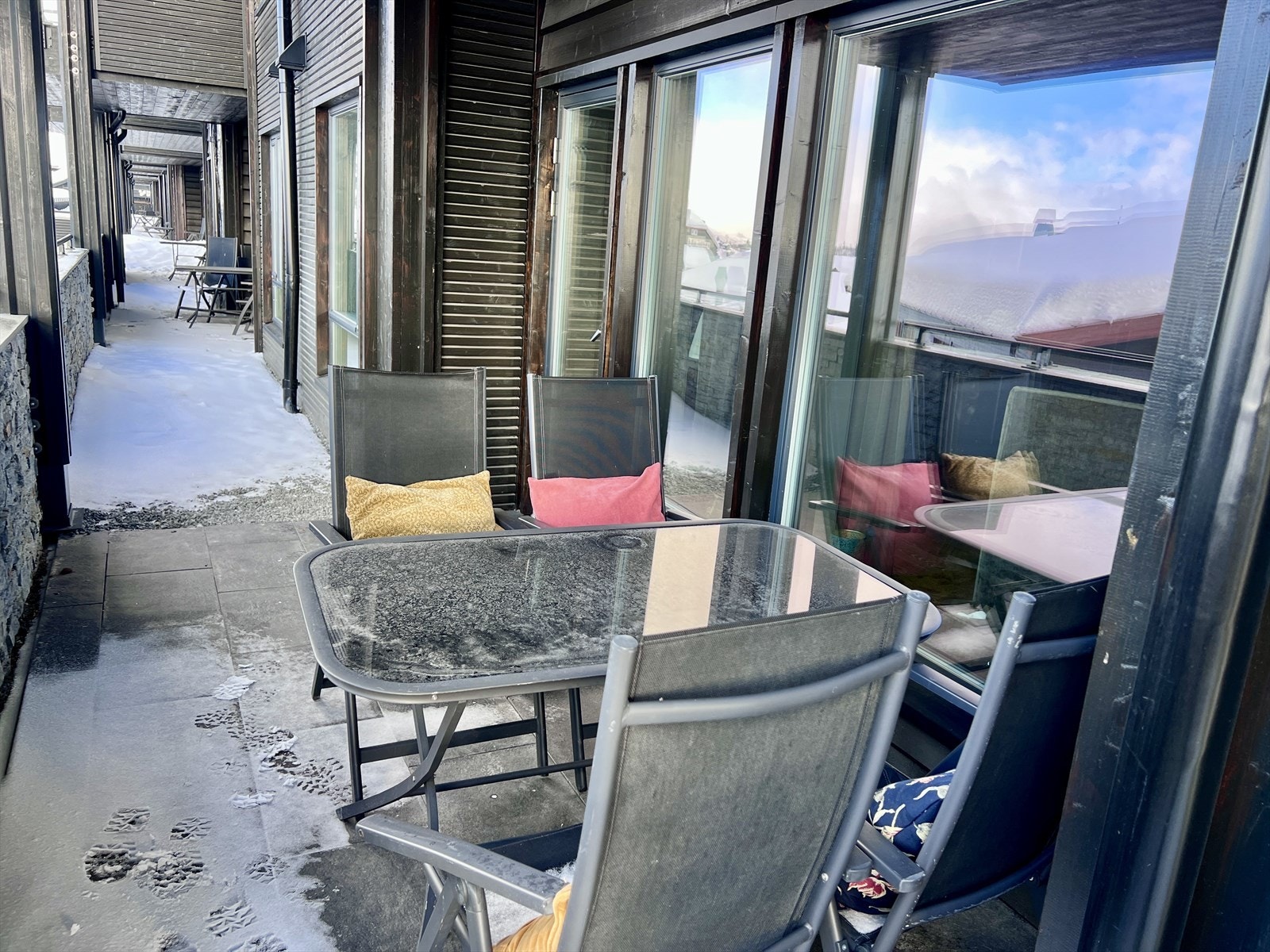 Terrassebilde tatt av eiendomsmegler 27.02.2026 Galleribilde