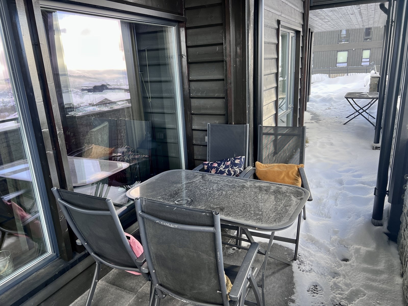 Terrassebilde tatt av eiendomsmegler 27.02.2026 Galleribilde