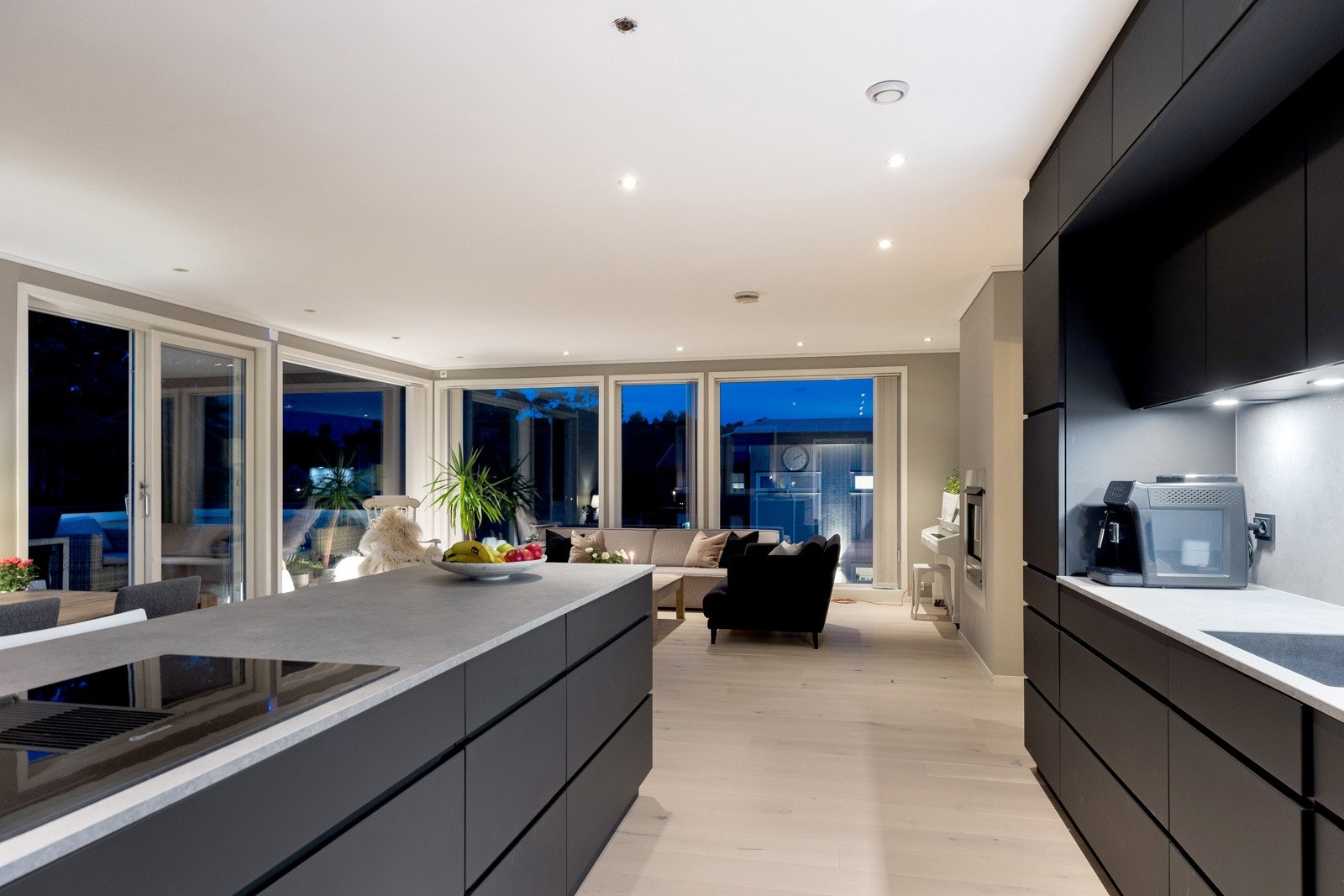 Fra kjøkken mot stue Galleribilde