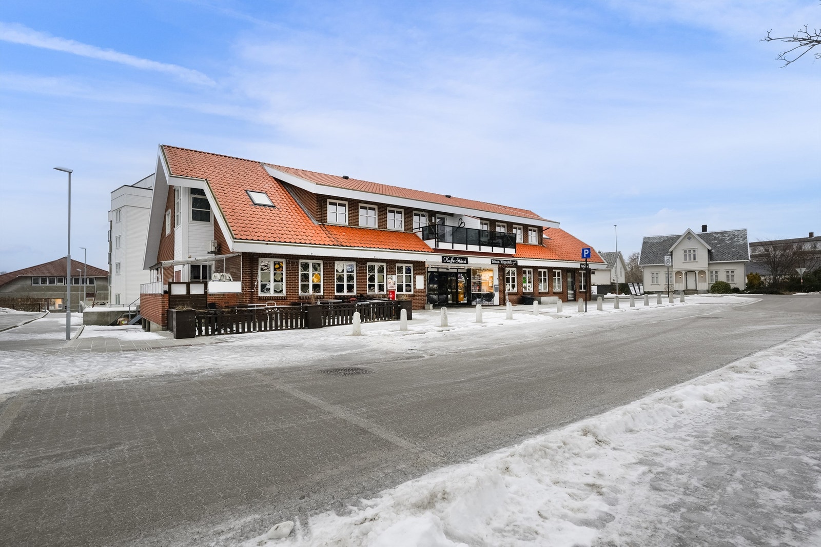 Fasade. Galleribilde