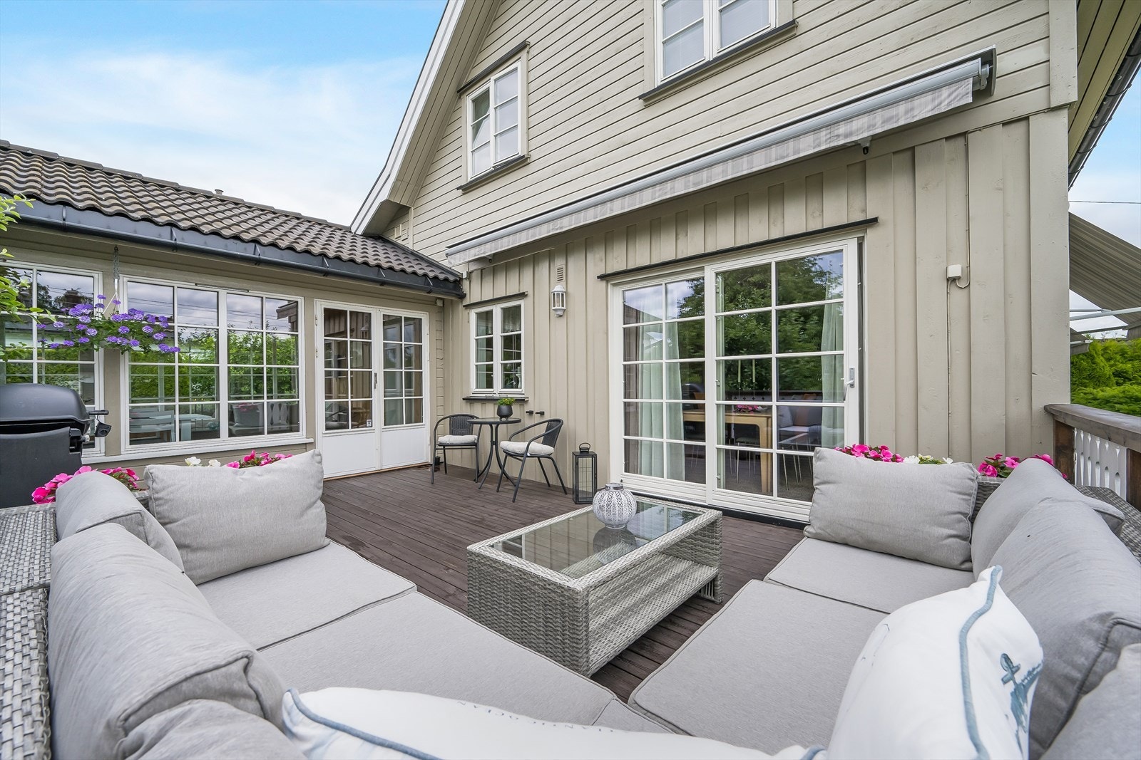 Flott uteområde Galleribilde