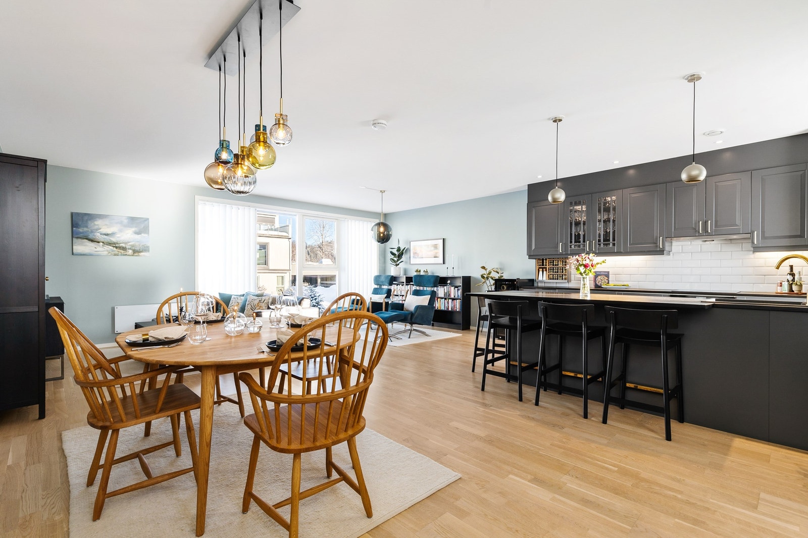 Velkommen til Rosenhaven 20, presentert av Terje Tveit i Krogsveen. Galleribilde