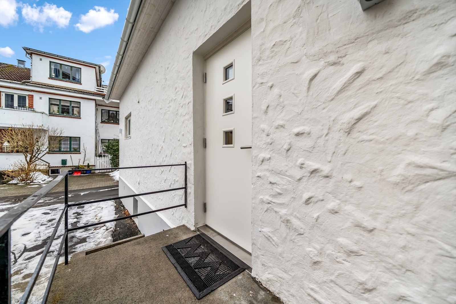 Inngangsparti. Galleribilde