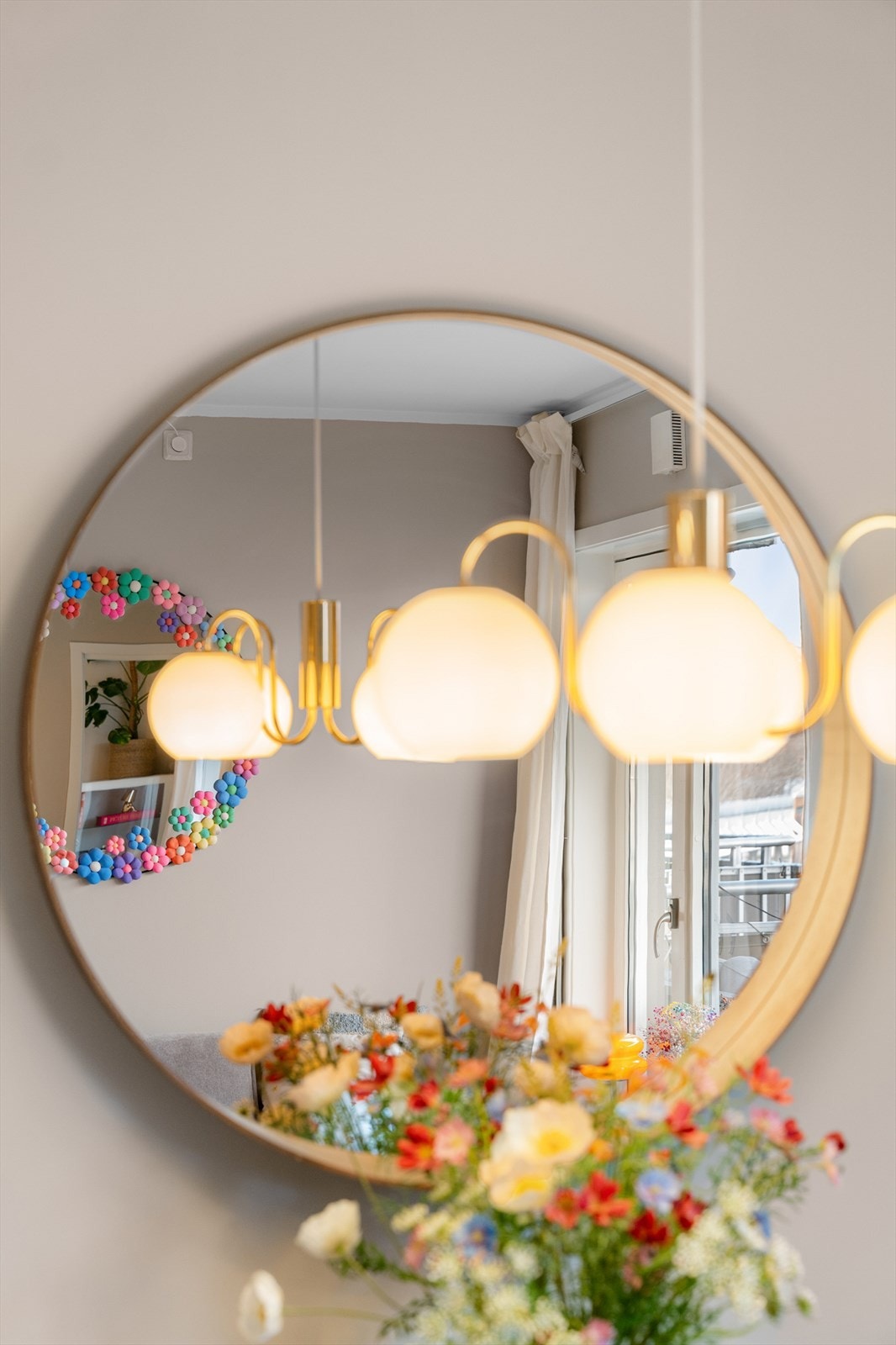 Gjennomtenkte detaljer og materialvalg skaper en helhetlig stil. Galleribilde