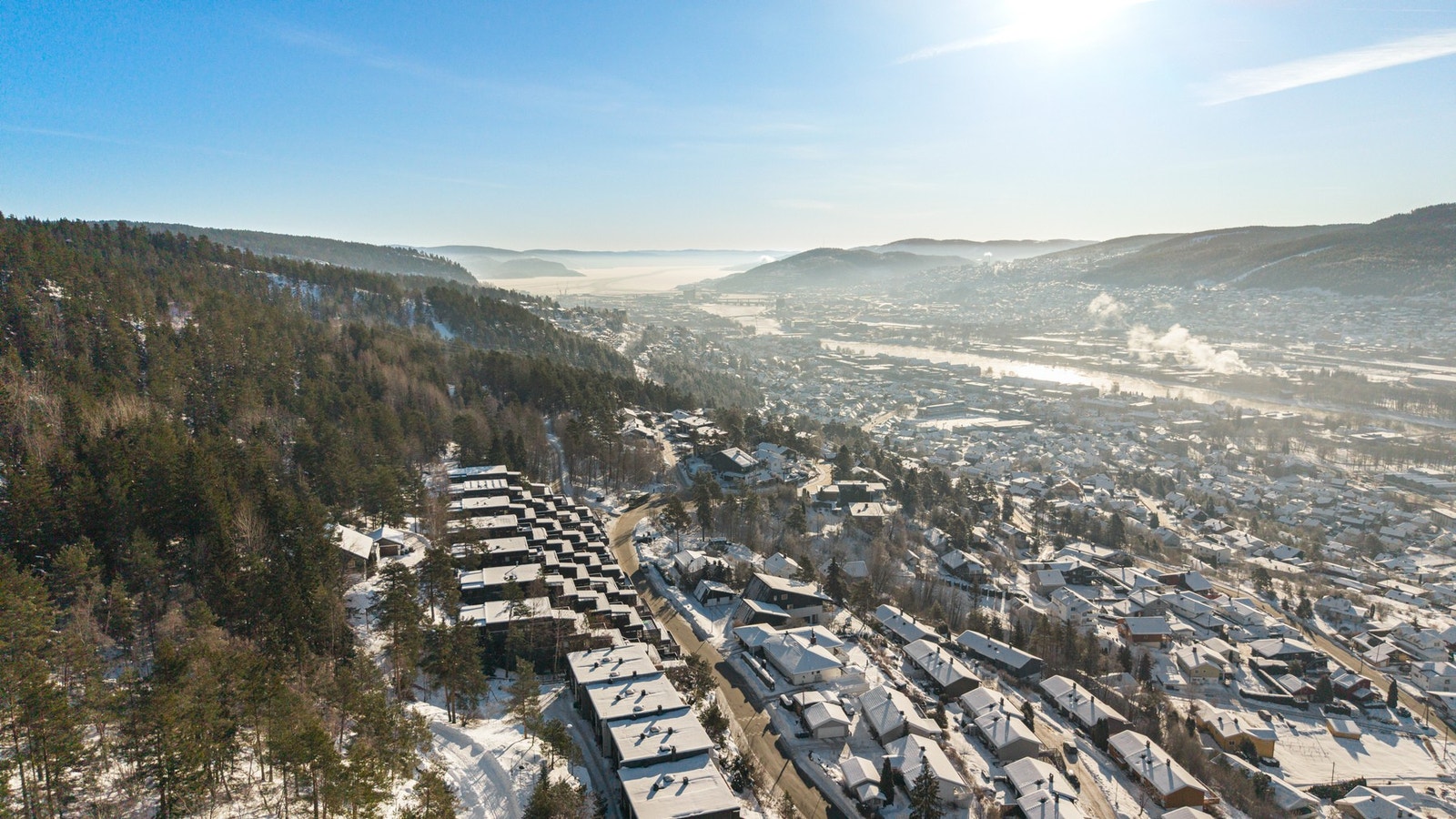 Samtidig bor du sentralt, med kort vei til et bredt utvalg servicetilbud på Åssiden og Drammen sentrum Galleribilde