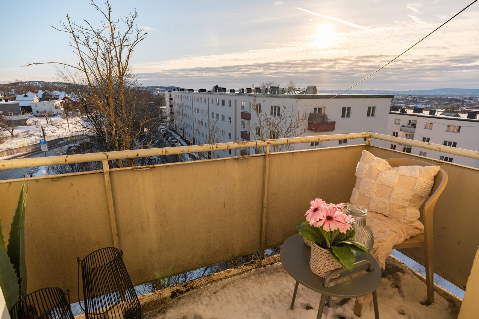 Solrik, sydvendt balkong. Galleribilde