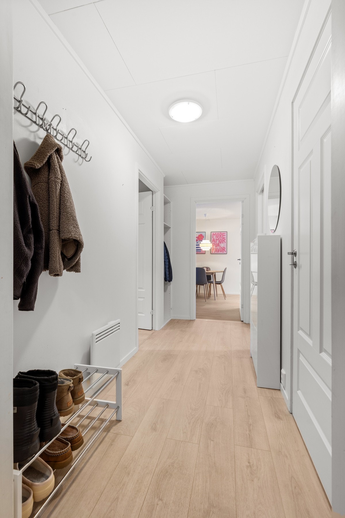 Lys og innbydende entré Galleribilde