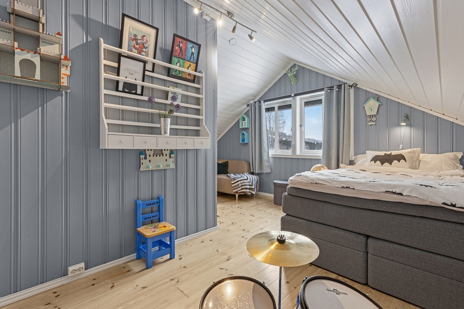 Også her, god plass til seng, pult og skap. Galleribilde