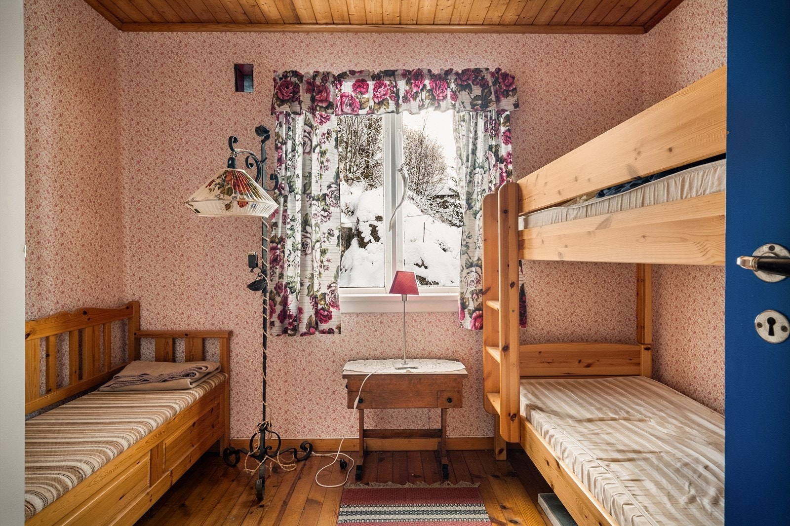 Soverom nr. 2 gir plass til køyeseng dersom du ønsker flere sengeplasser for gjester. Galleribilde