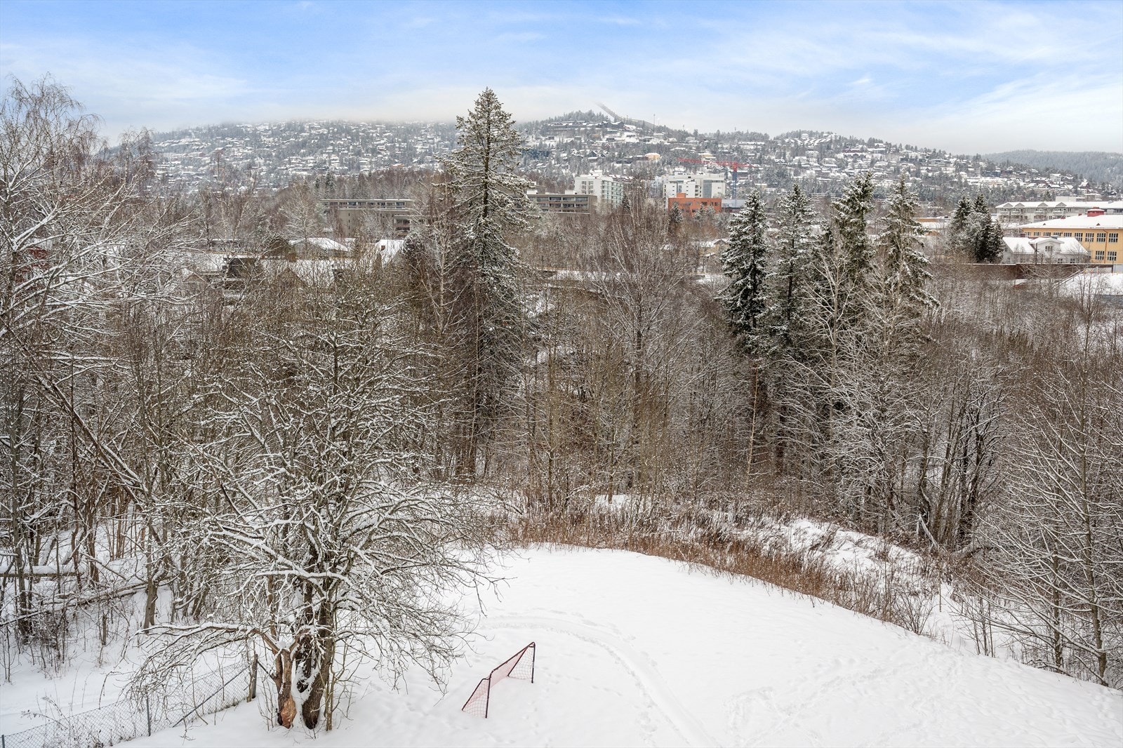 Hyggelig utsyn mot Holmenkollen! Galleribilde