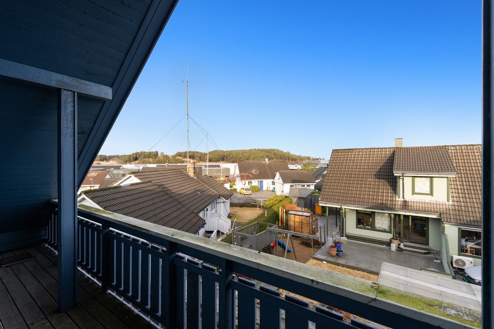 Utsikt fra balkong. Galleribilde