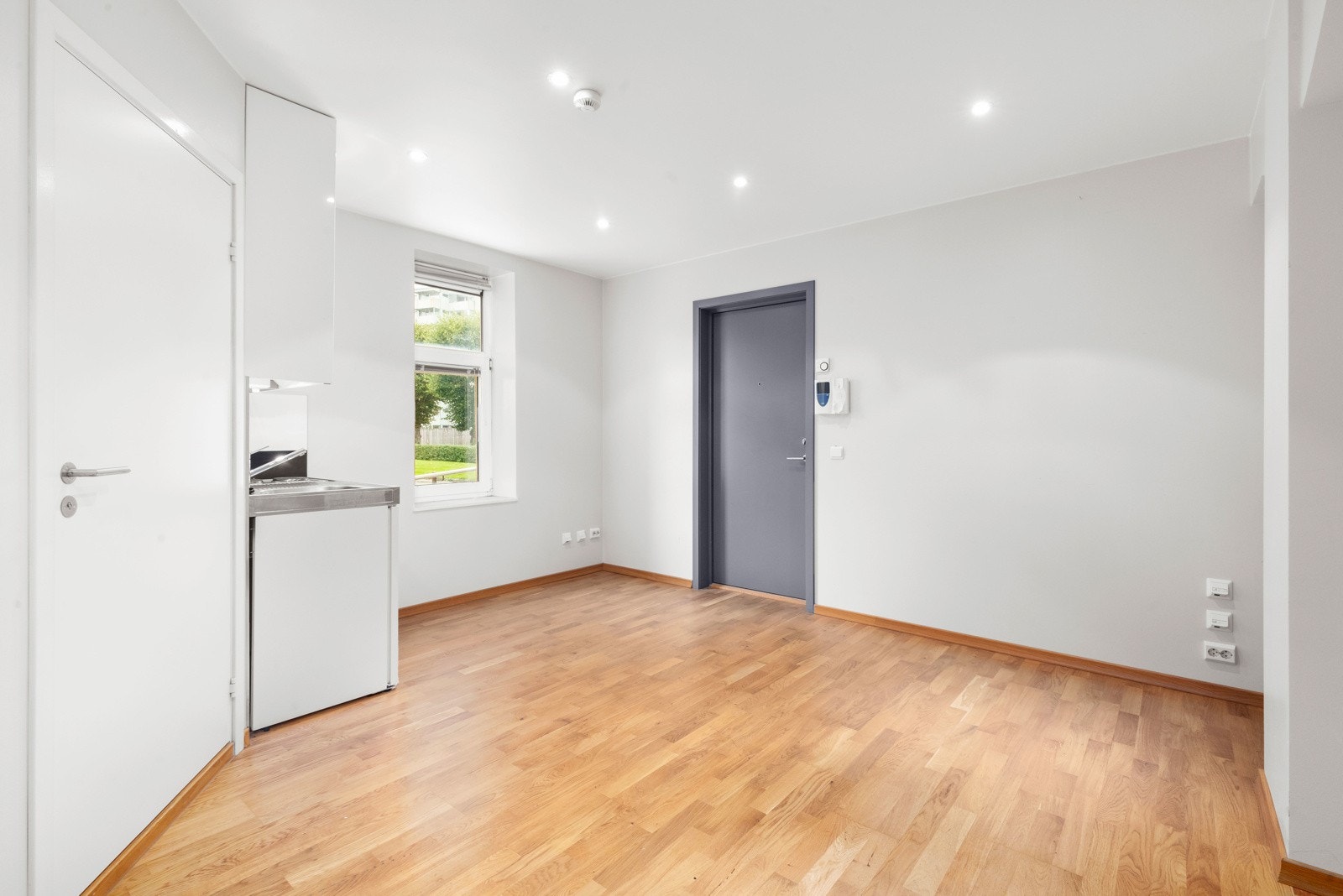 BOLIGMEGLEREN presenterer ØSTERVEIEN 45, 1.ETG. Galleribilde