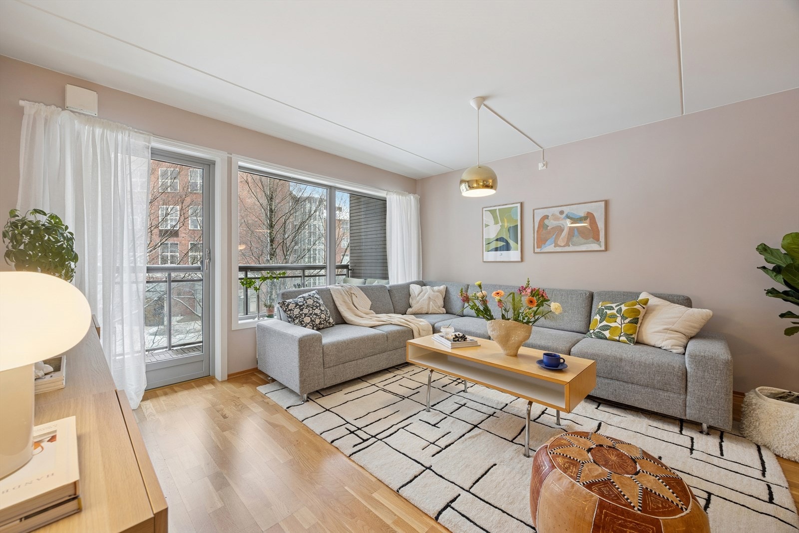 DNB Eiendom Vålerenga v/Daniel Olaisen har gleden av å presentere Gladengveien 15D! Galleribilde