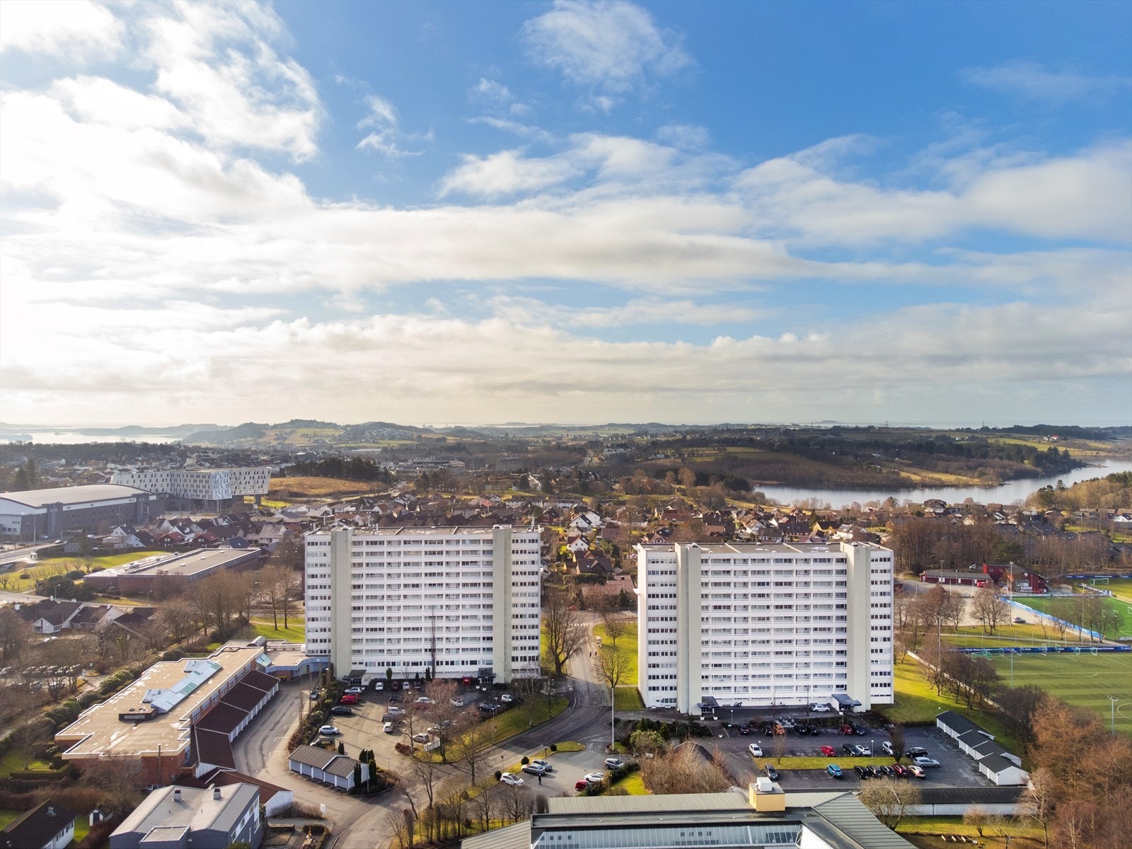 Dronefoto - fasade Galleribilde
