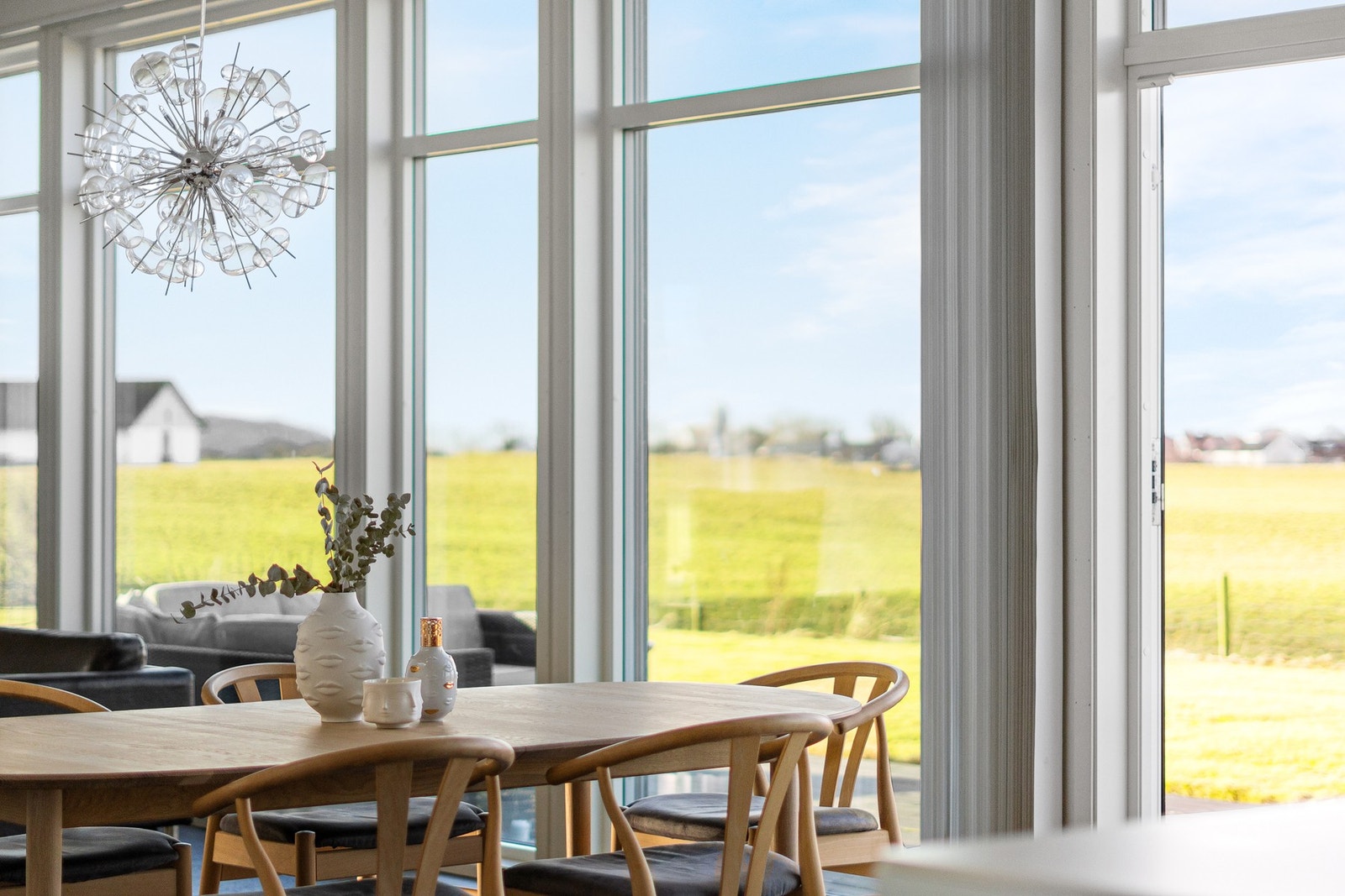 Her kan du dekke på til middag med naturen som nærmeste nabo. Galleribilde
