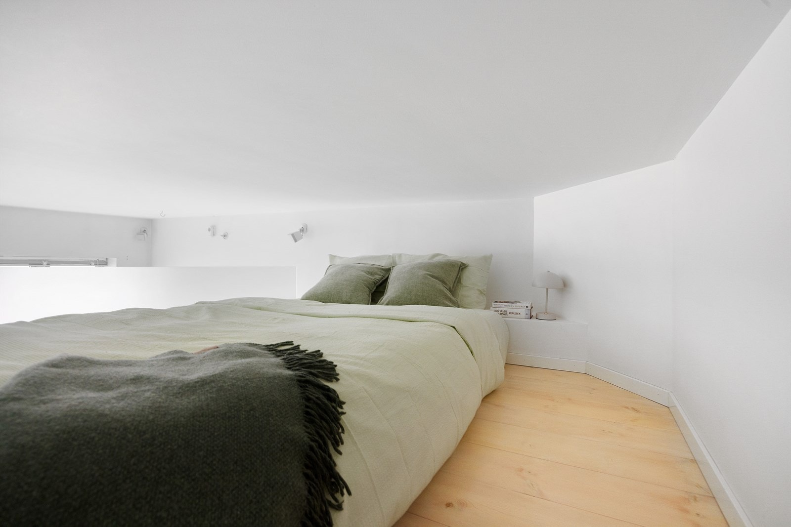 Sovehems med plass til dobbeltseng og GUA målt til ca. 5 kvm. Galleribilde