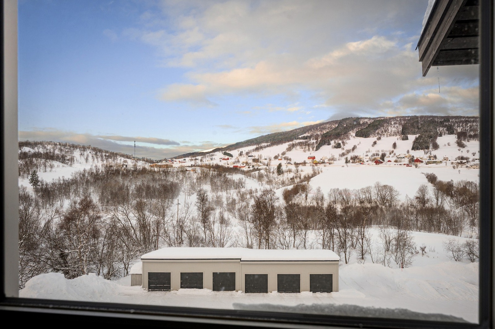 Flott utsikt over nærområdet Galleribilde