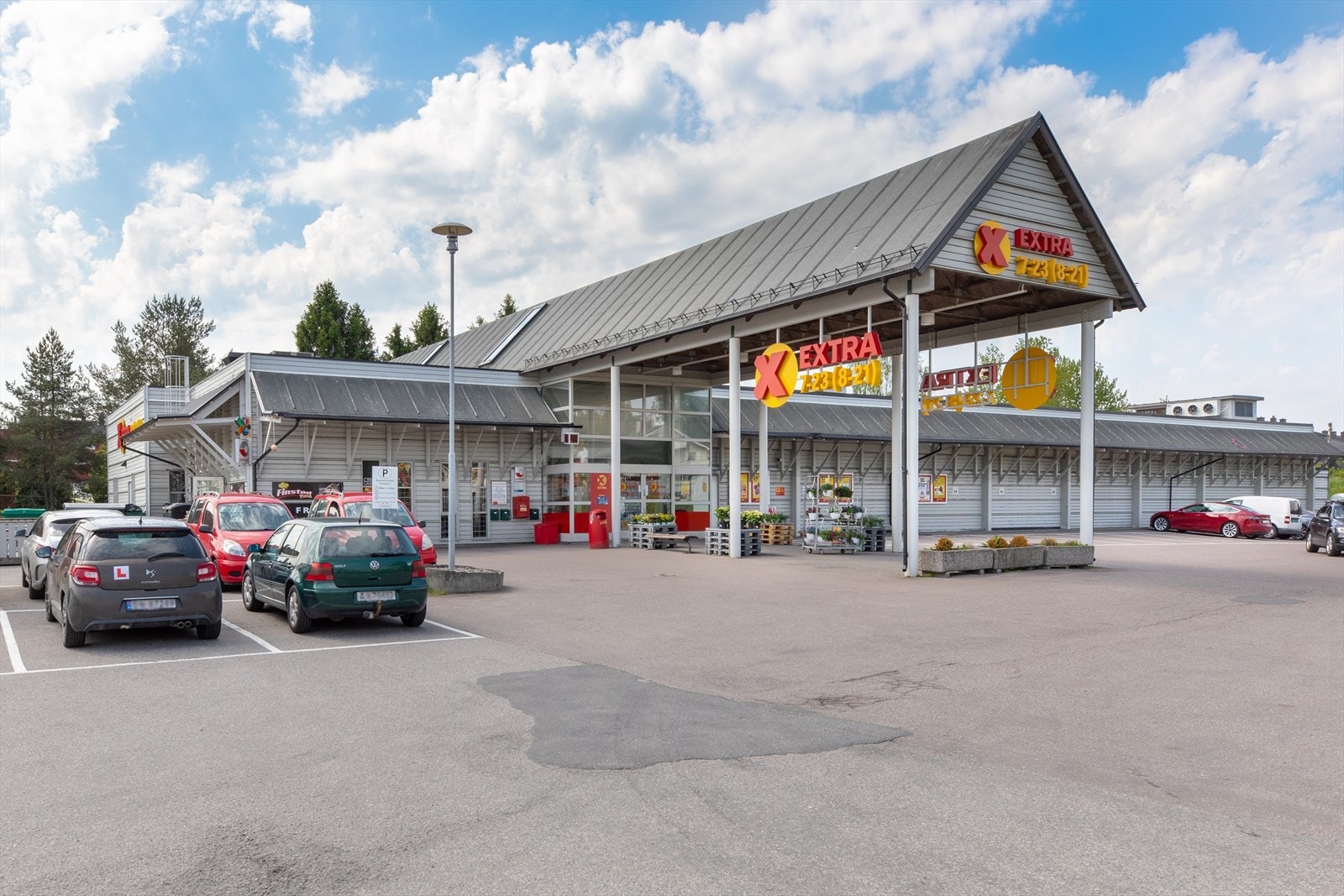 Nærbutikk på Finstadjordet, noen minutter unna Konvallveien. Galleribilde