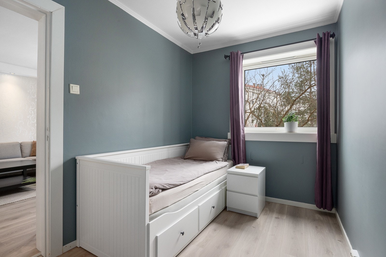 Soverom 2 passer utmerket til gjesterom/ barnerom/ kontor. Galleribilde