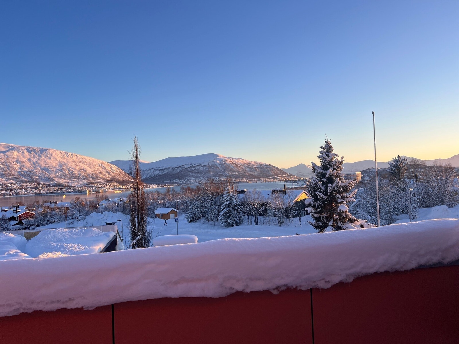 Utsiktsbilde fra balkong (tatt av selger) Galleribilde