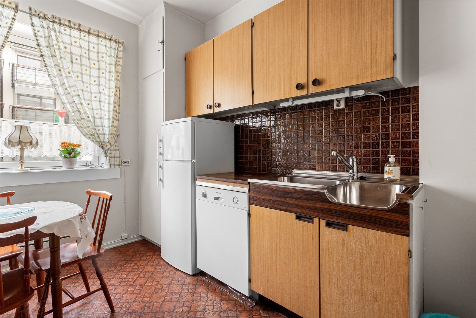 Her ligger alt til rette for å skape et funksjonelt og tidsriktig kjøkken. Galleribilde