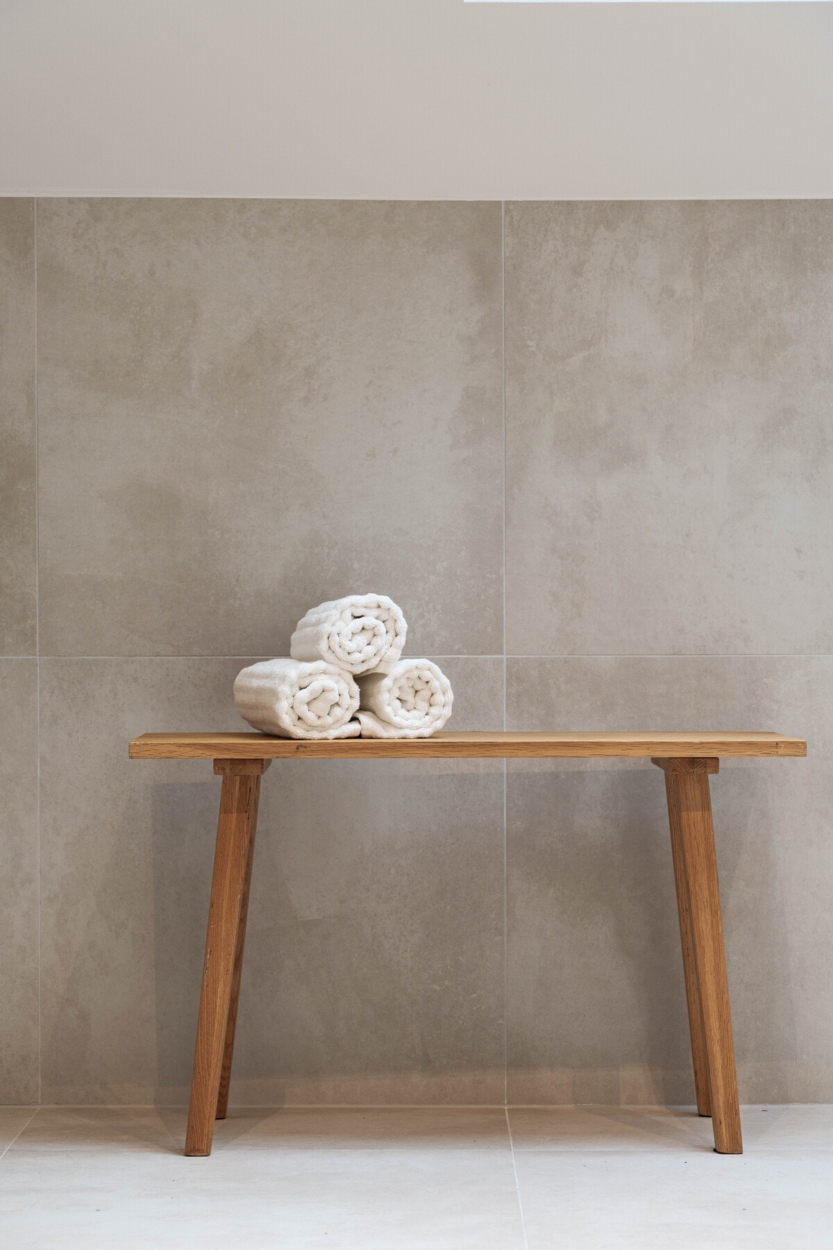 Bildene er fra naboleilighet (15B), med identiske løsninger og materialvalg. Galleribilde