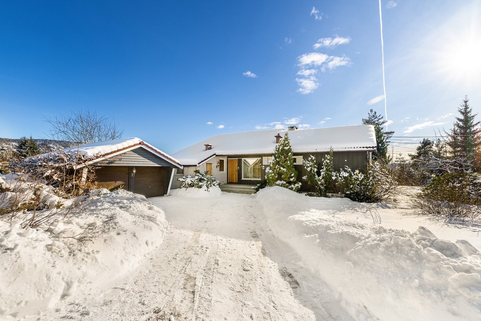 Tomten er på 1180 m² Galleribilde