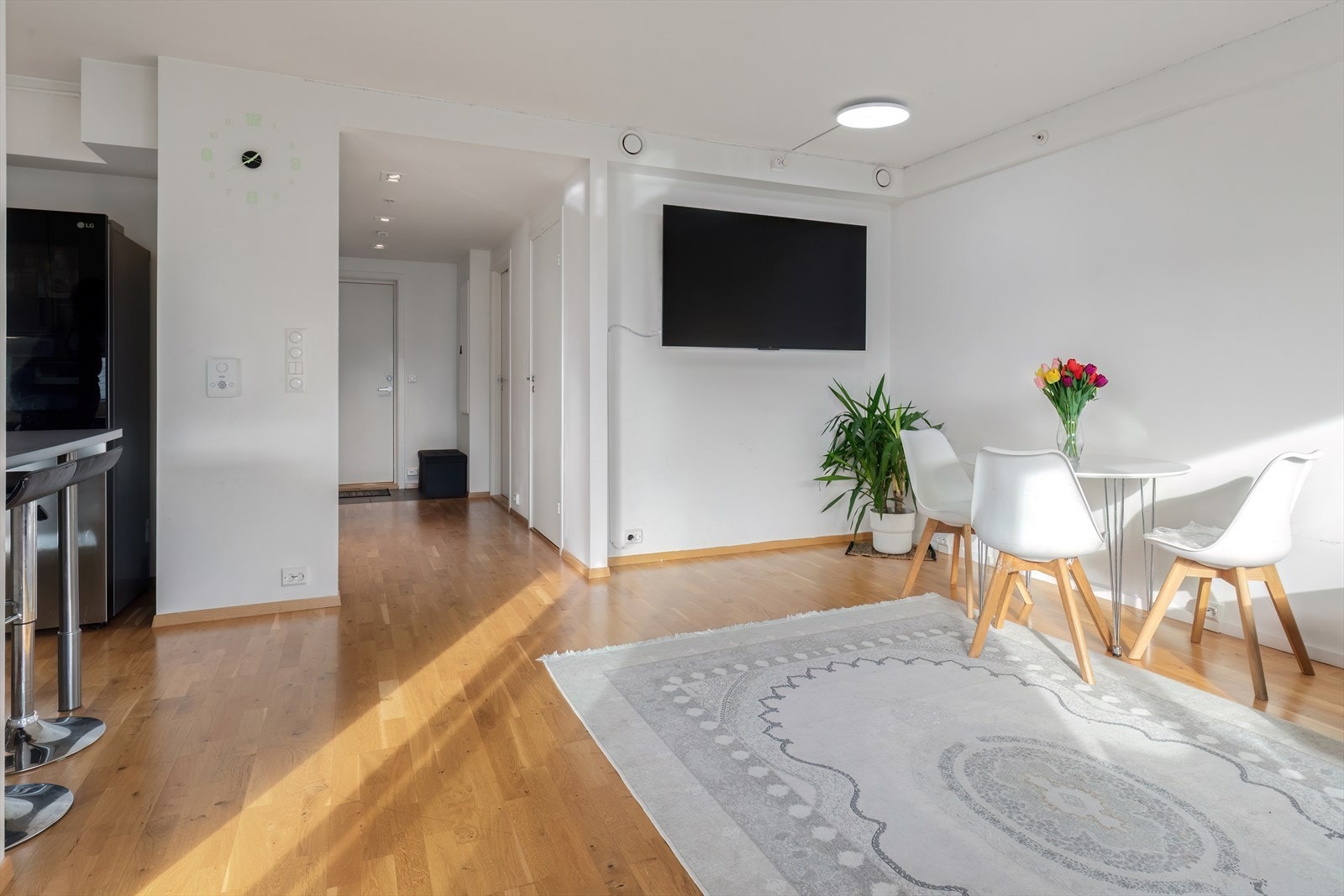 Stue -plass til spisebord Galleribilde