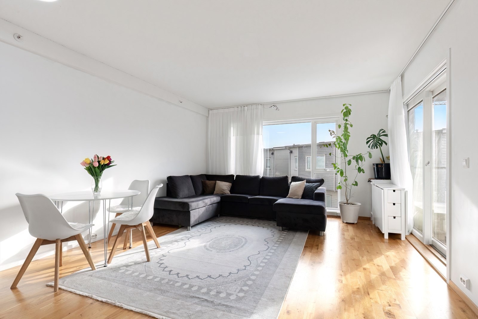 Denne boligen har virtuell visning - trykk på 360 ikonet! Galleribilde