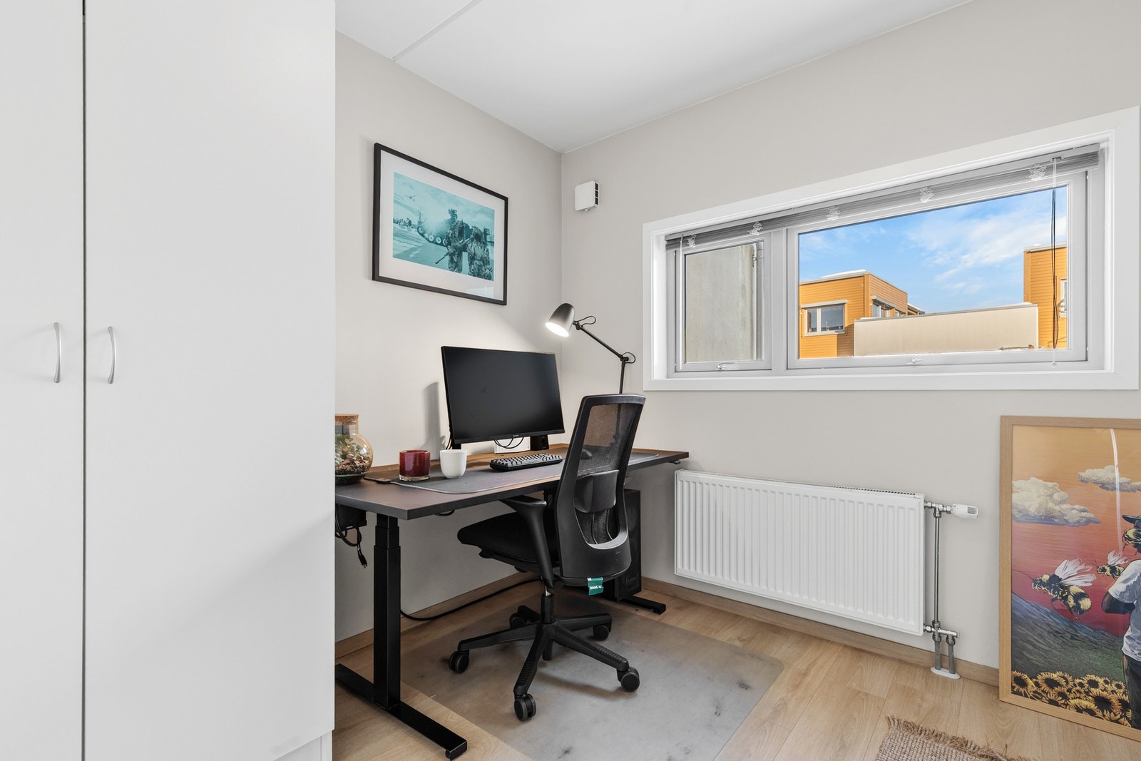 Soverom nr. 2, i dag innredet som kontor Galleribilde