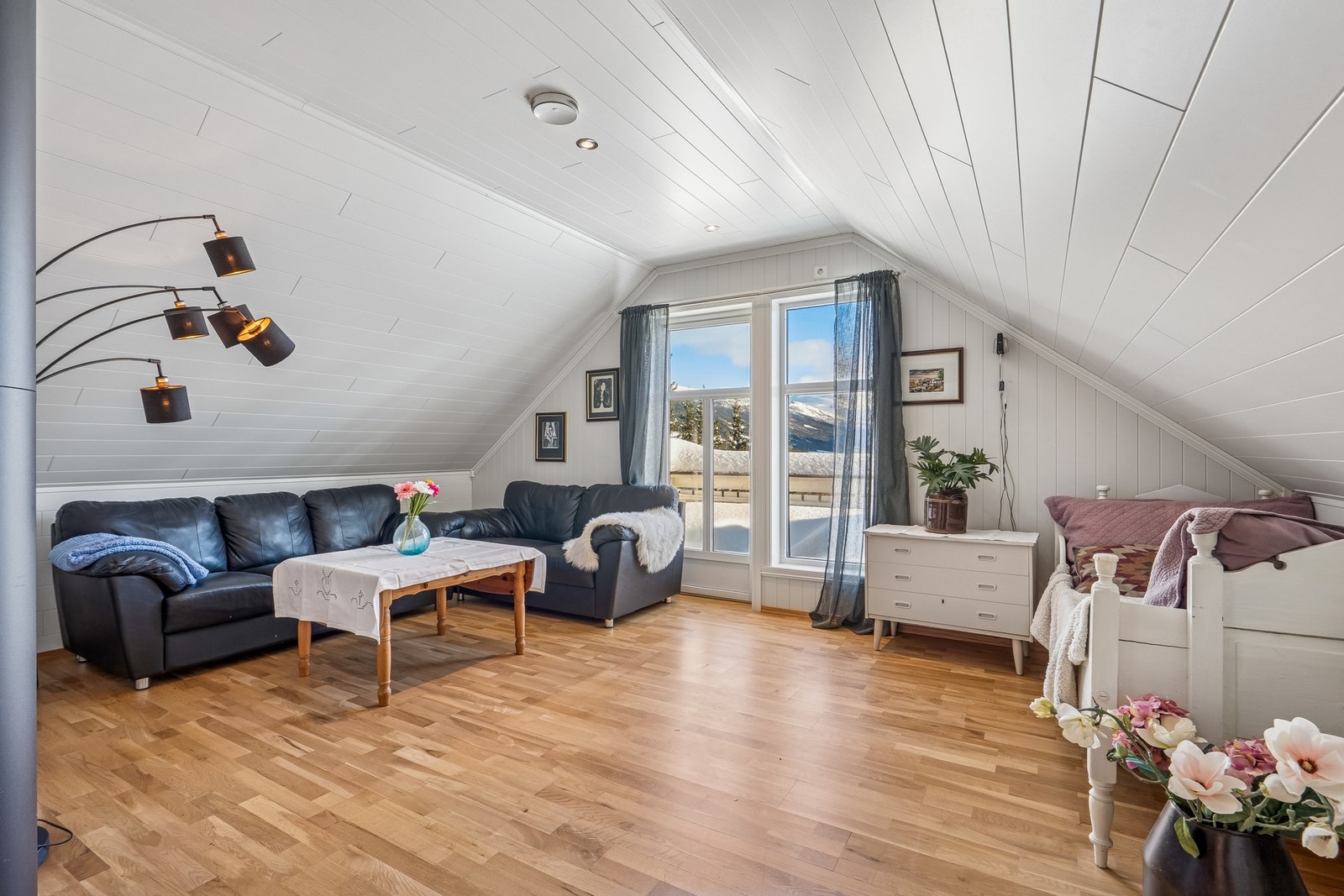 Loftstue Galleribilde