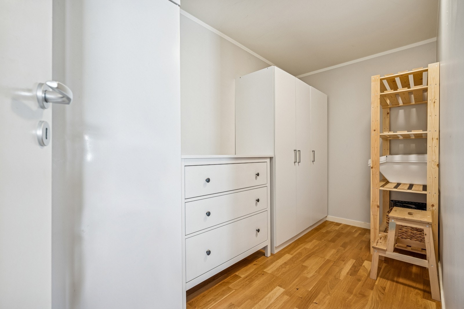 Praktisk bod med god plass. Galleribilde