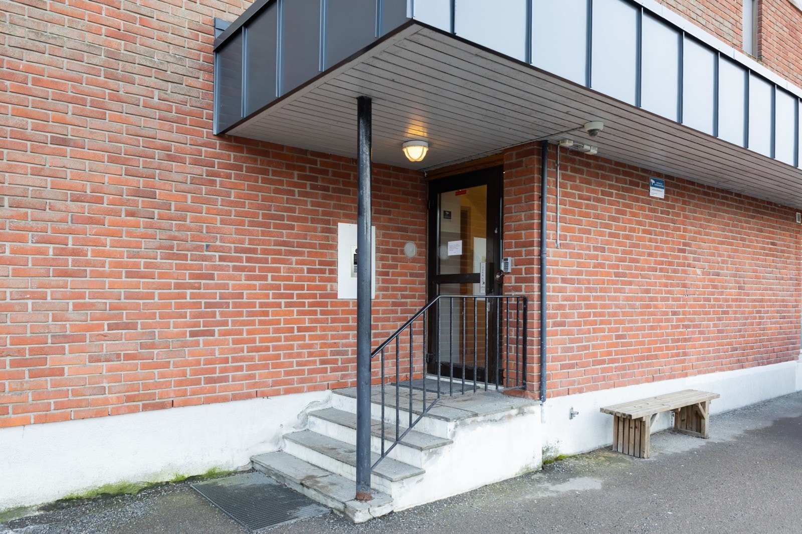 Ingangsparti. Galleribilde