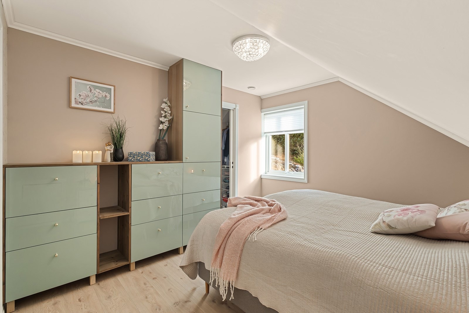 Hovedsoverommet har bra størrelse. Galleribilde