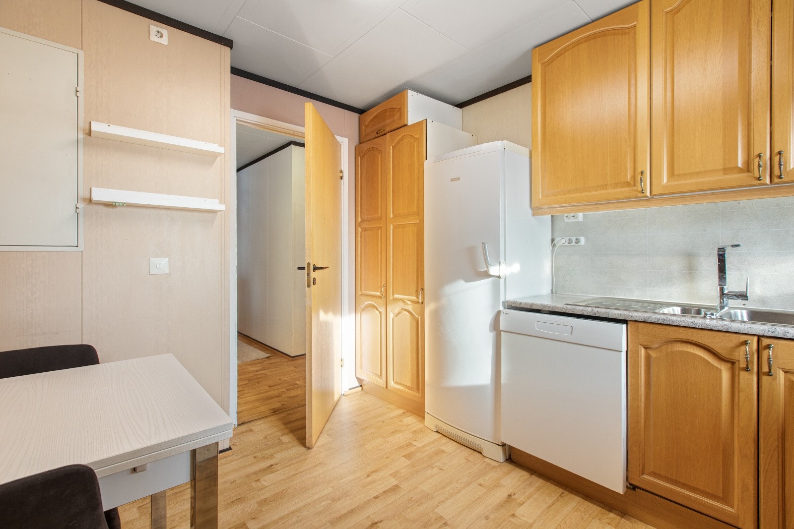 Her får du en bolig med masse potensiale til å kunne skape ditt eget, etter ønske og behov. Galleribilde