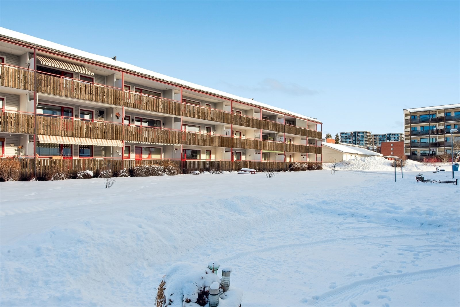 Velkommen til E.J. Berghs Veg 23B! En velholdt og hyggelig 3-roms leilighet på Hamar vest. Foto EFKT/Pål Godager Galleribilde