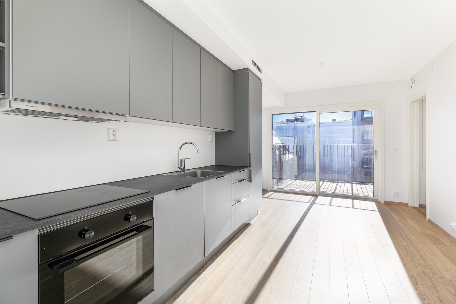 Leiligheten ble ferdigstilt medio 2025, er velholdt og tilgjengelig for rask overtakelse. Galleribilde