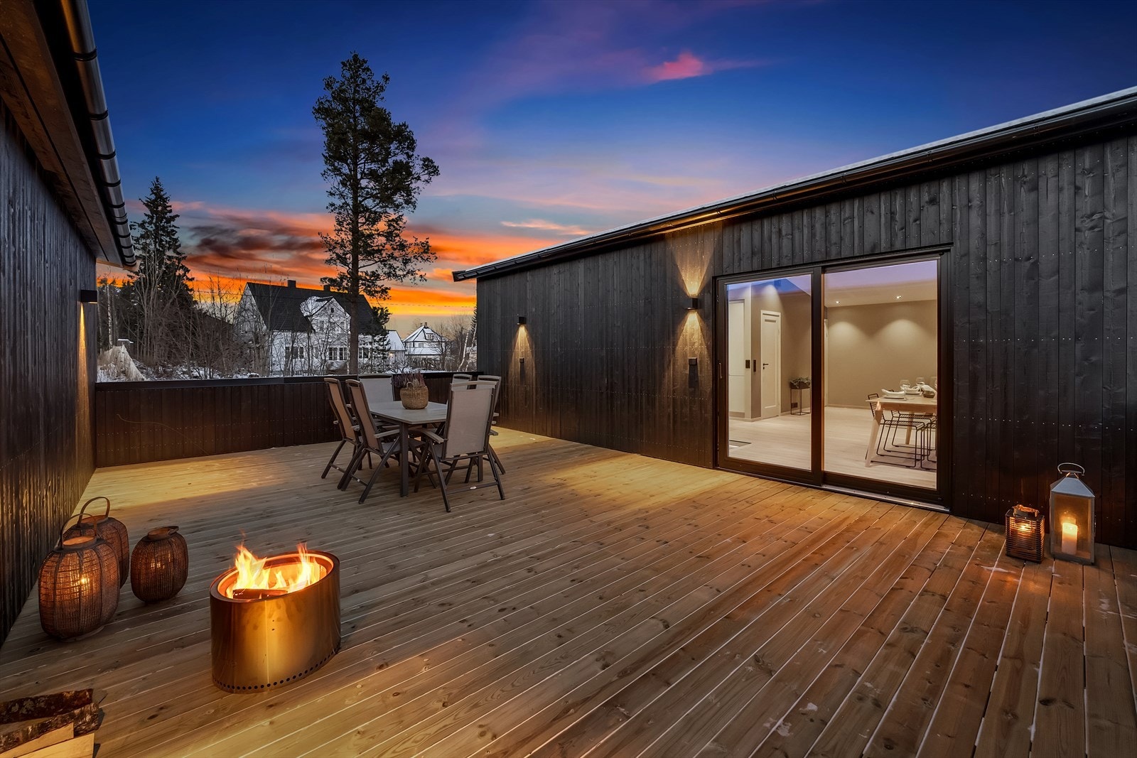 Kveldsbilde - Tatt ved tidligere anledning. Galleribilde