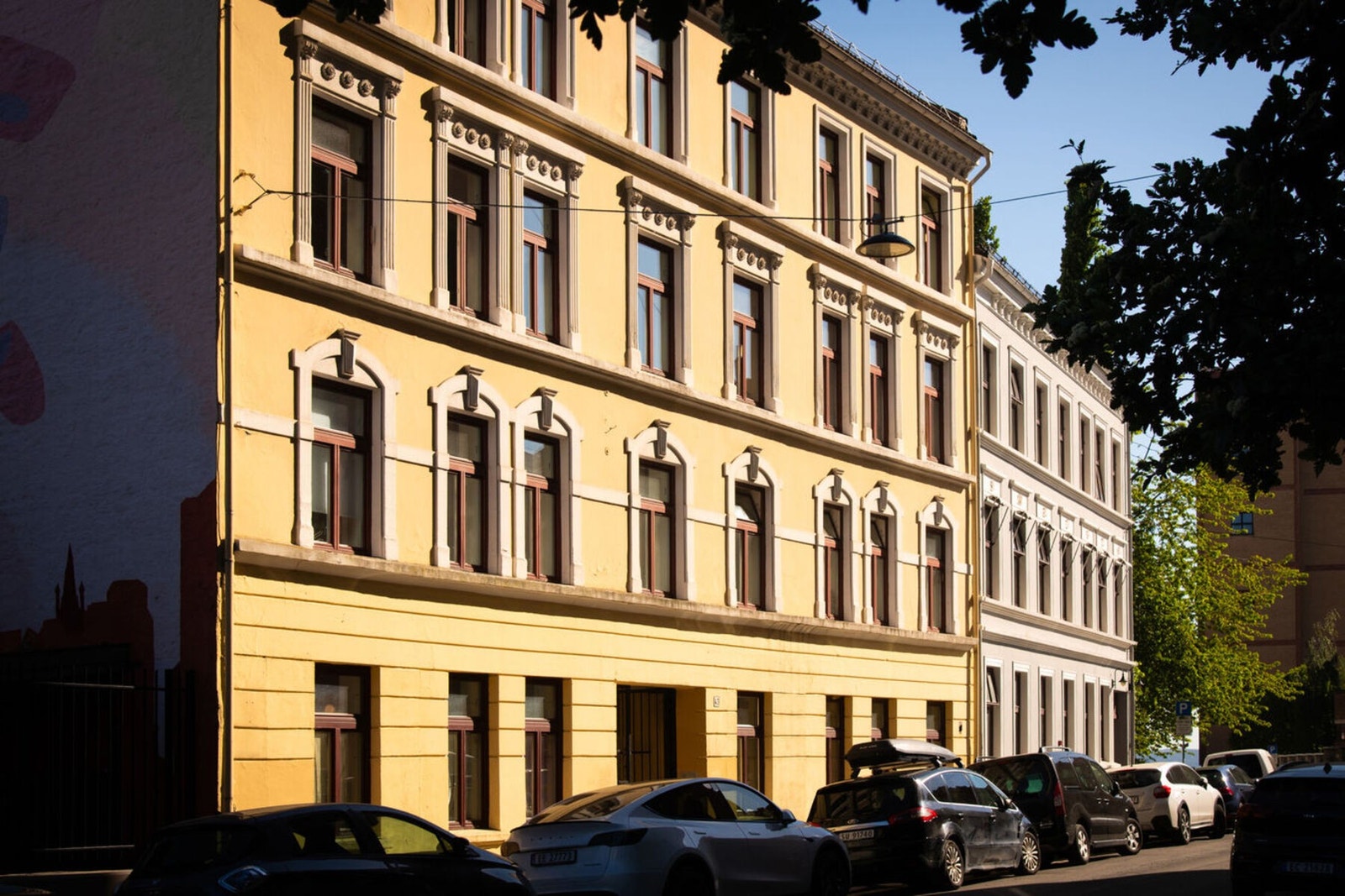 Her bor du stille og tilbaketrukket - samtidig som byen er rett utenfor døren. Galleribilde