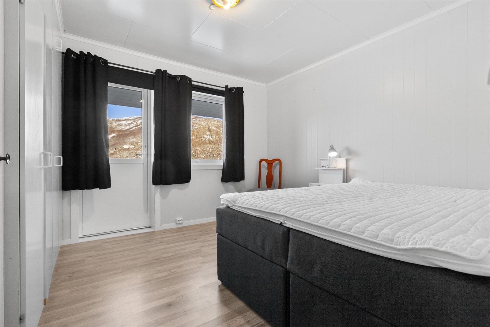 Hovedsoverommet er på gode 11,6 kvm og har utgang til en balkong på 5,5 kvm. Galleribilde