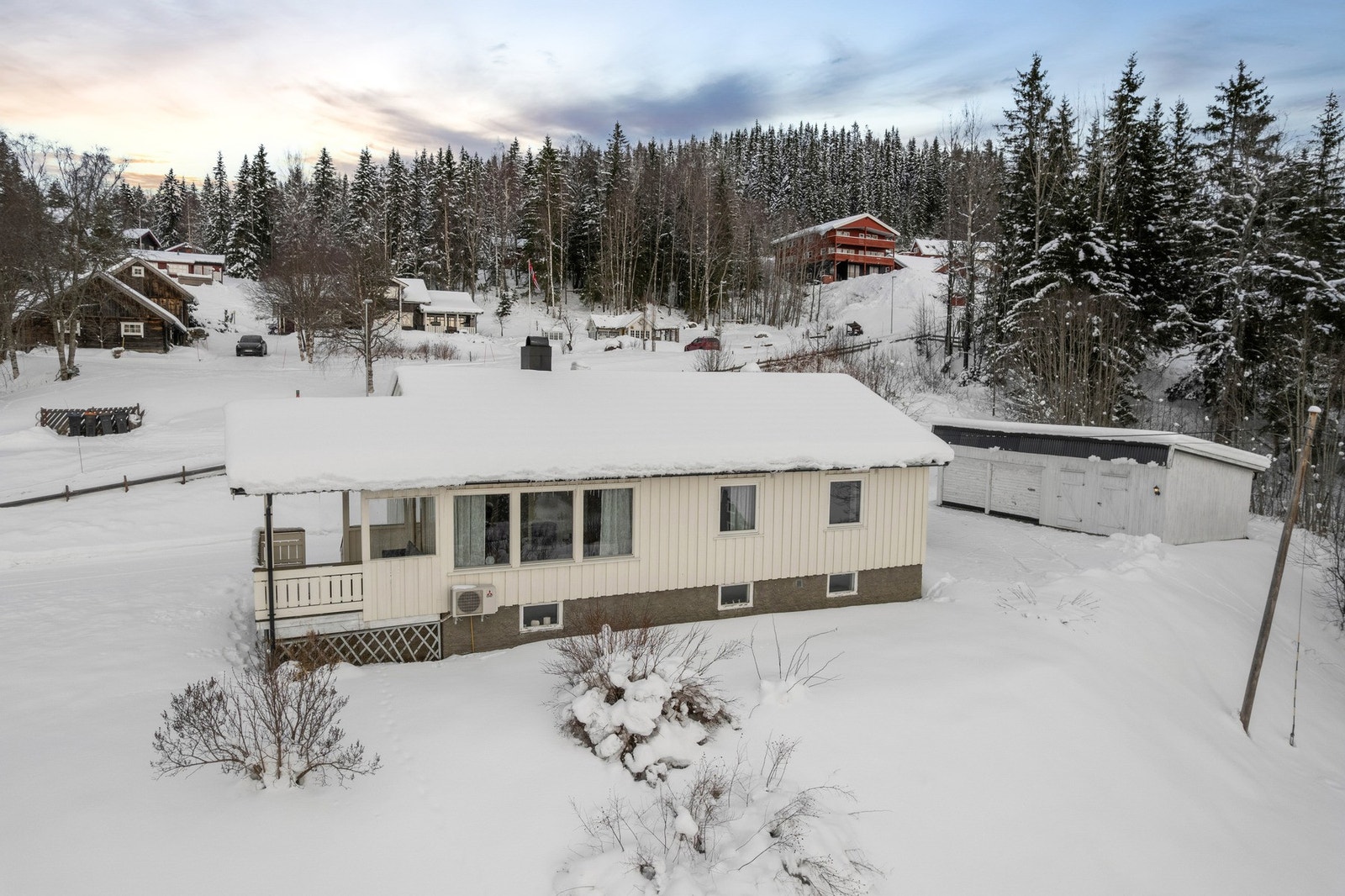 Velkommen til Sørmessenvegen 54 Galleribilde