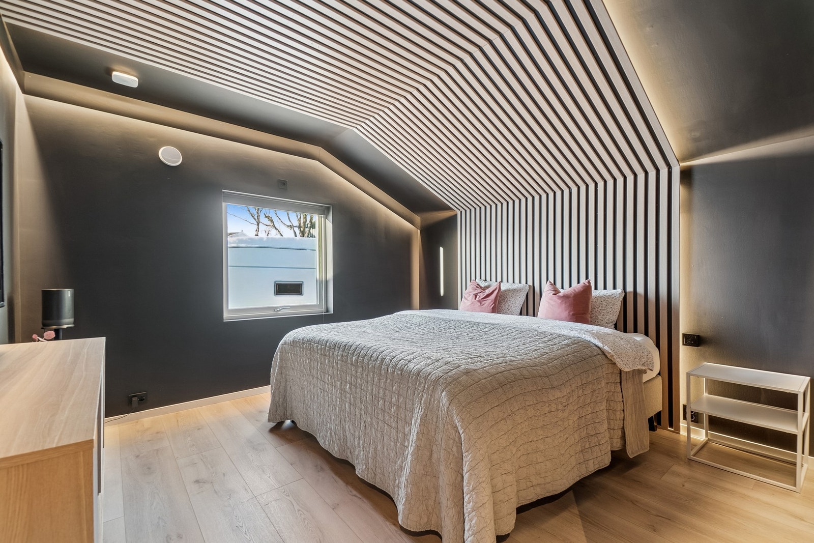 Boligen har totalt 4 romslige soverom. Galleribilde