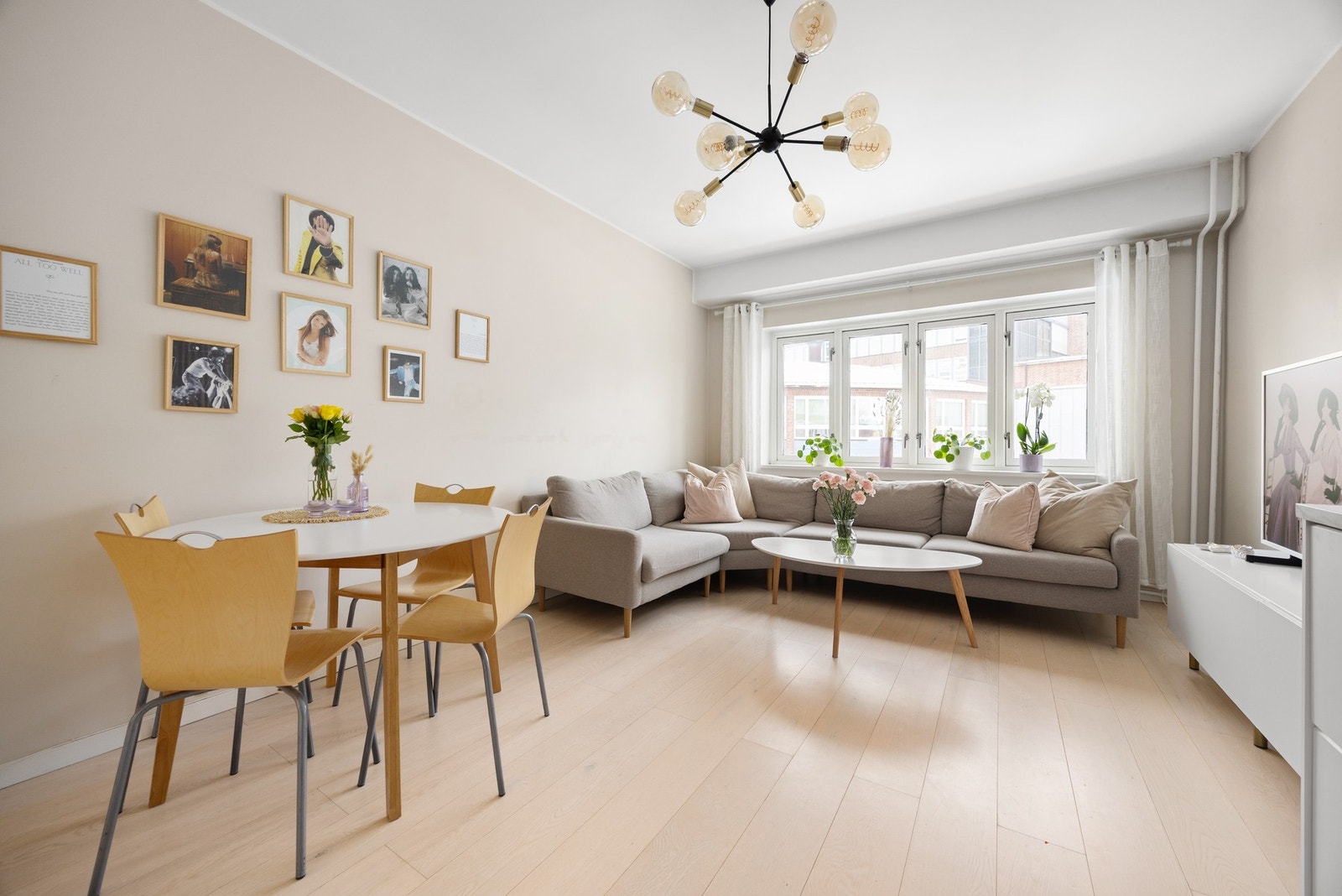 Velkommen til denne perlen i Sandakerveien 67D! Galleribilde