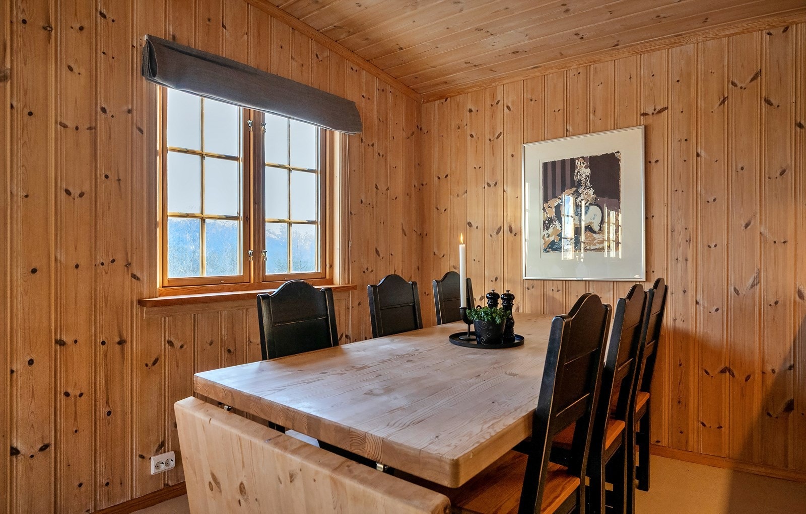 Lys og koselig spisekrok Galleribilde